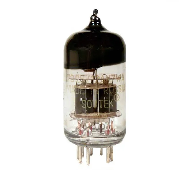fezz-sovtek-12ax7wa-duotriode-vorstufenr-hre-noval image 1